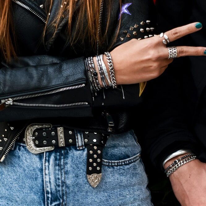Hematite striped bracelet